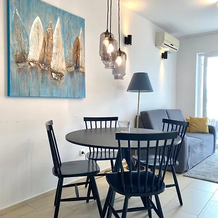 Jadranka Apartment *